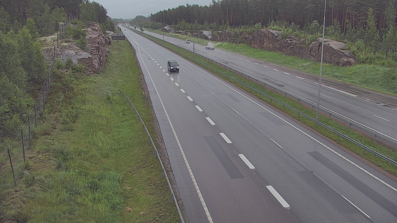 Weather Camera Image Väg 7 Pyttis Markkinamäki, öst, Pyhtää, Kymenlaakso