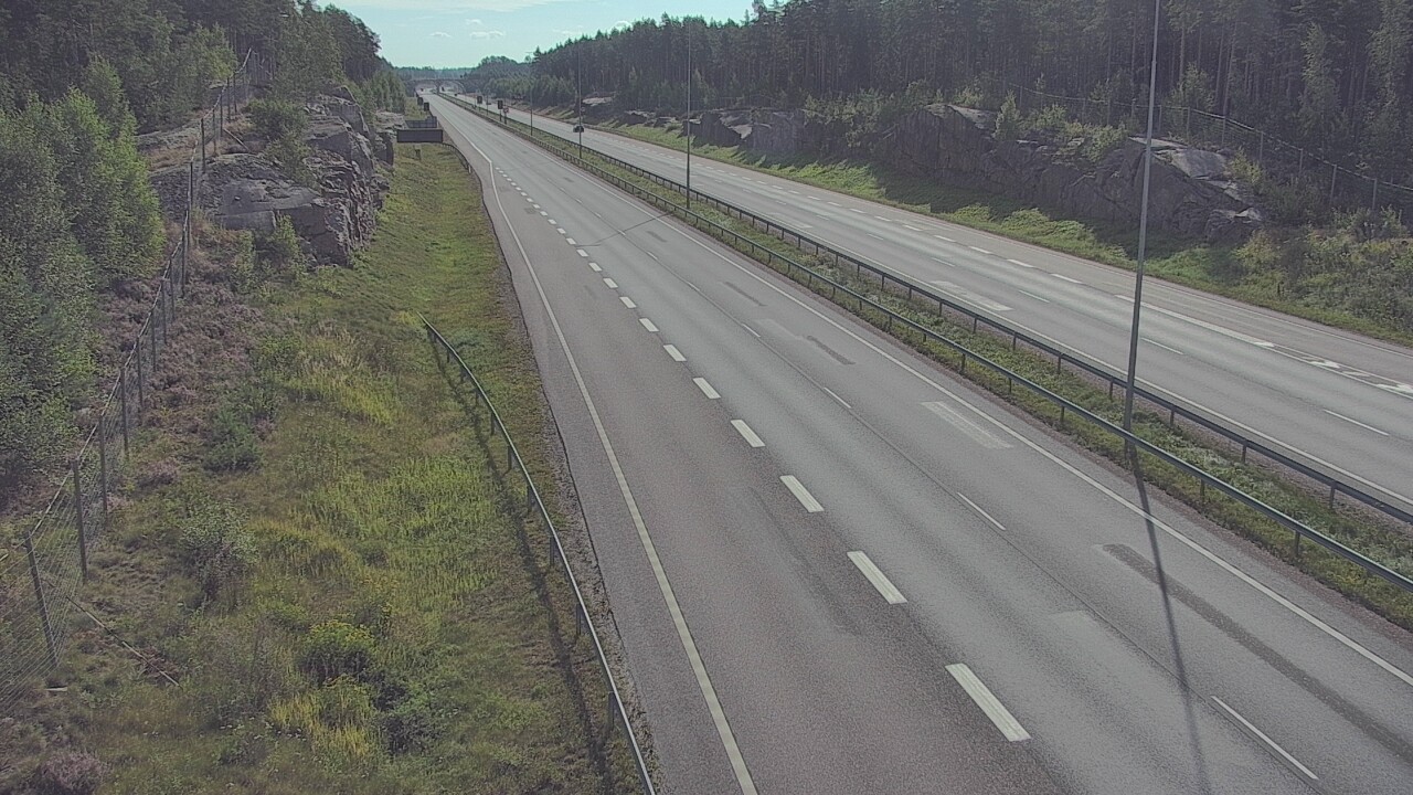 Weather Camera Image Road 7 Pyhtää Markkinamäki, east, Pyhtää, Kymenlaakso