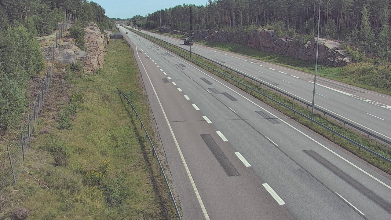 Weather Camera Image Road 7 Pyhtää Markkinamäki, east, Pyhtää, Kymenlaakso