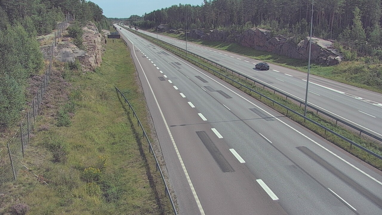 Weather Camera Image Road 7 Pyhtää Markkinamäki, east, Pyhtää, Kymenlaakso