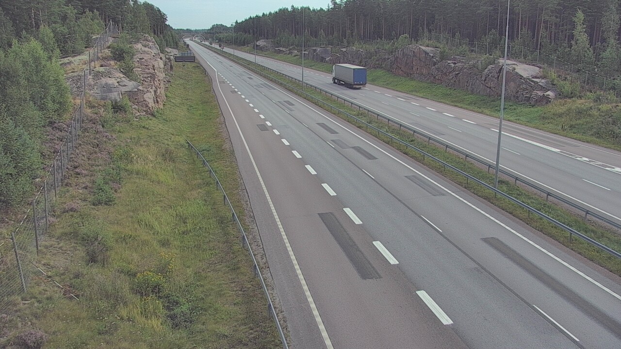 Weather Camera Image Road 7 Pyhtää Markkinamäki, east, Pyhtää, Kymenlaakso