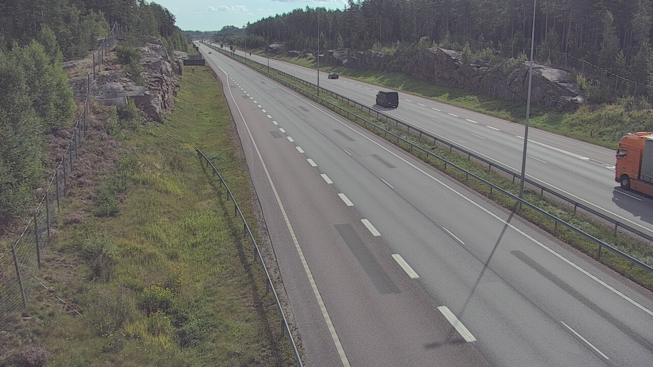 Weather Camera Image Road 7 Pyhtää Markkinamäki, east, Pyhtää, Kymenlaakso
