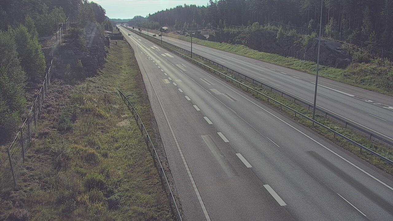 Weather Camera Image Road 7 Pyhtää Markkinamäki, east, Pyhtää, Kymenlaakso