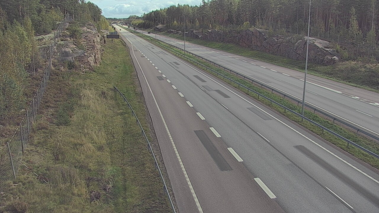 Weather Camera Image Väg 7 Pyttis Markkinamäki, öst, Pyhtää, Kymenlaakso