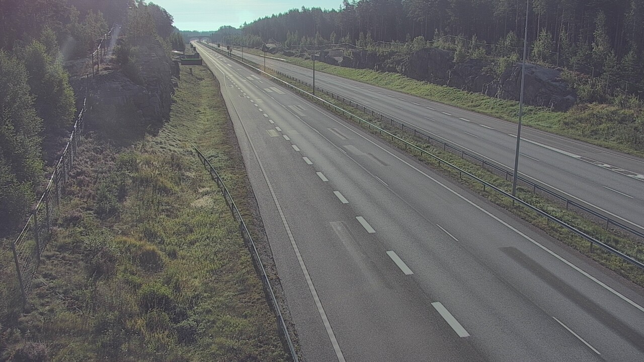Weather Camera Image Road 7 Pyhtää Markkinamäki, east, Pyhtää, Kymenlaakso