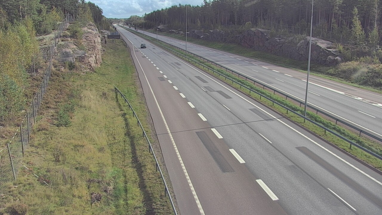 Weather Camera Image Väg 7 Pyttis Markkinamäki, öst, Pyhtää, Kymenlaakso