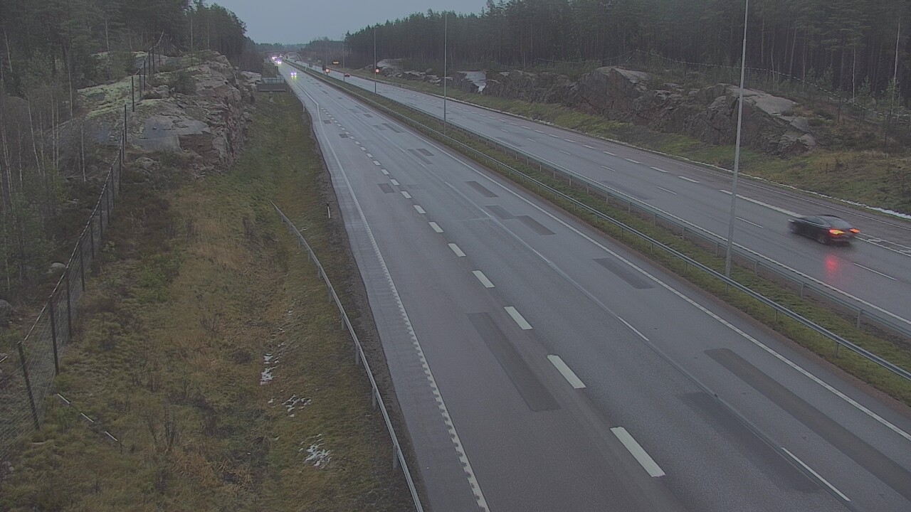 Weather Camera Image Väg 7 Pyttis Markkinamäki, öst, Pyhtää, Kymenlaakso