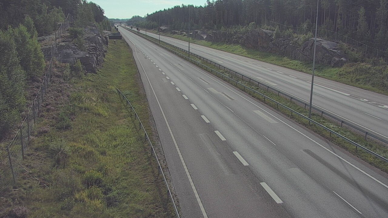 Weather Camera Image Road 7 Pyhtää Markkinamäki, east, Pyhtää, Kymenlaakso