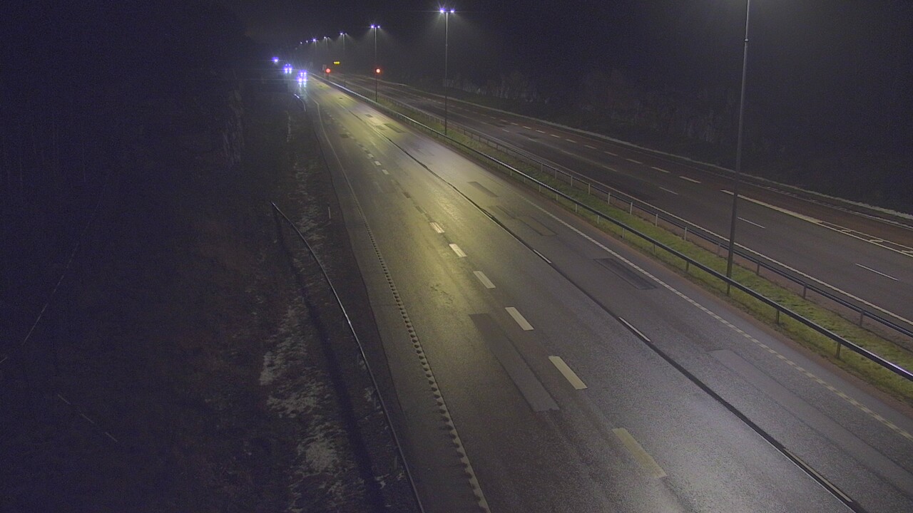 Weather Camera Image Väg 7 Pyttis Markkinamäki, öst, Pyhtää, Kymenlaakso