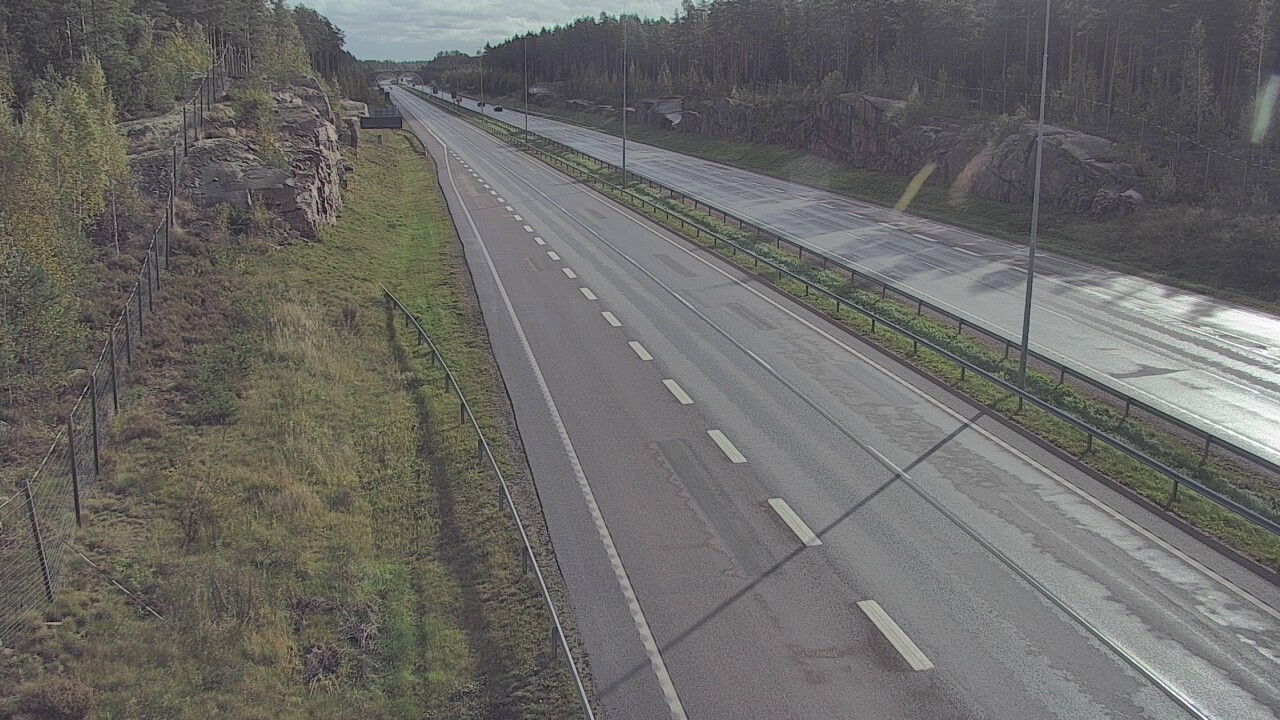 Weather Camera Image Väg 7 Pyttis Markkinamäki, öst, Pyhtää, Kymenlaakso