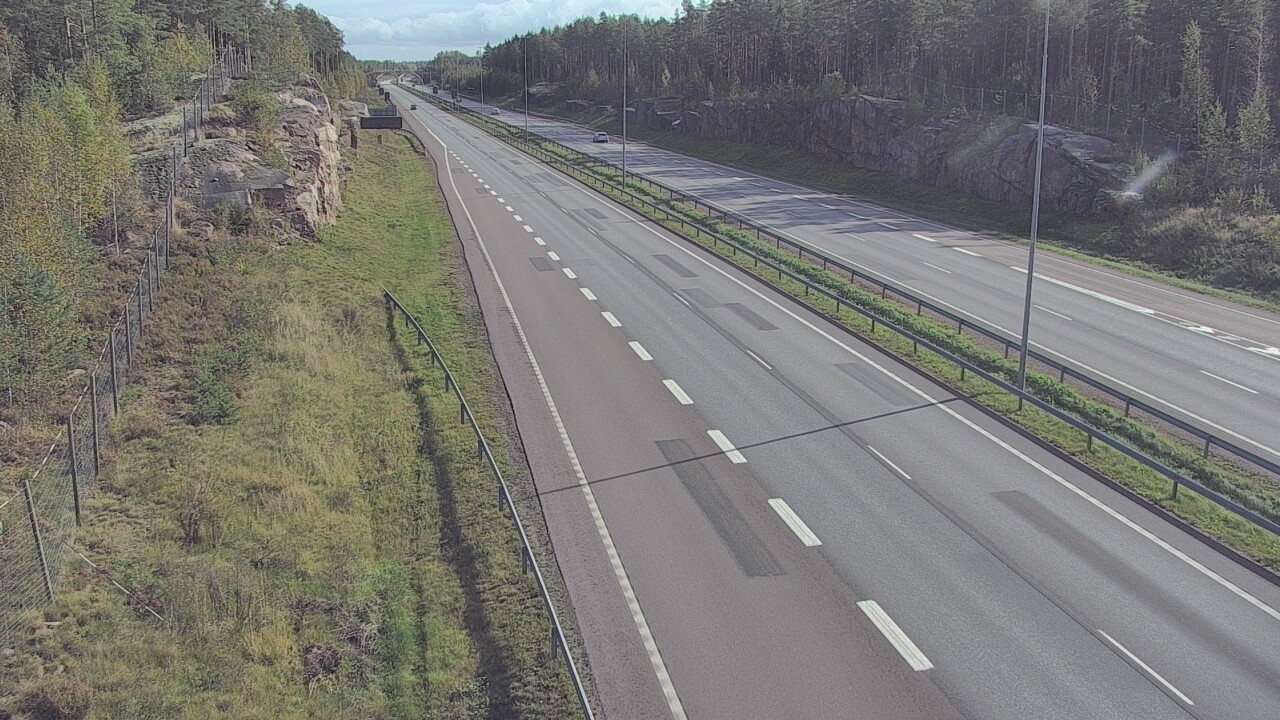 Weather Camera Image Väg 7 Pyttis Markkinamäki, öst, Pyhtää, Kymenlaakso