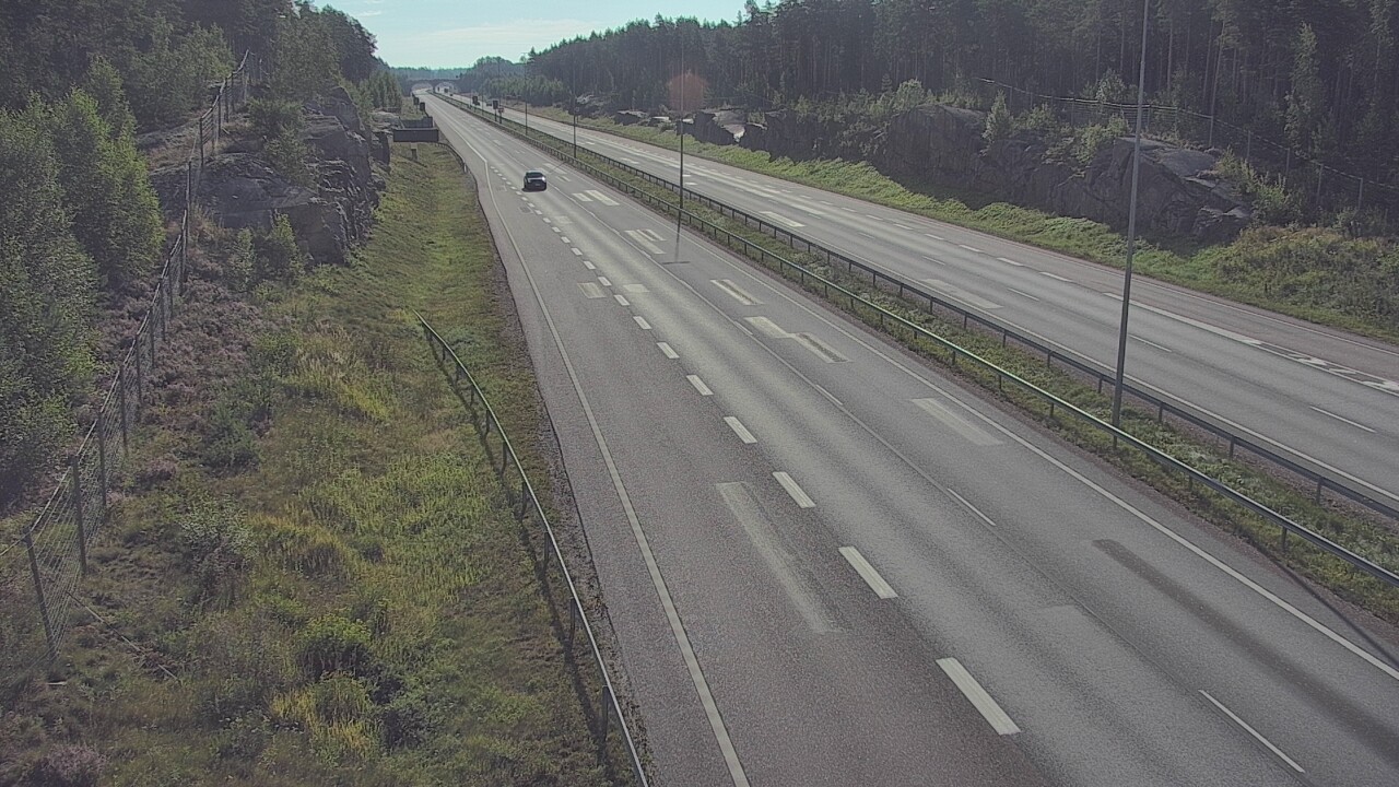 Weather Camera Image Road 7 Pyhtää Markkinamäki, east, Pyhtää, Kymenlaakso