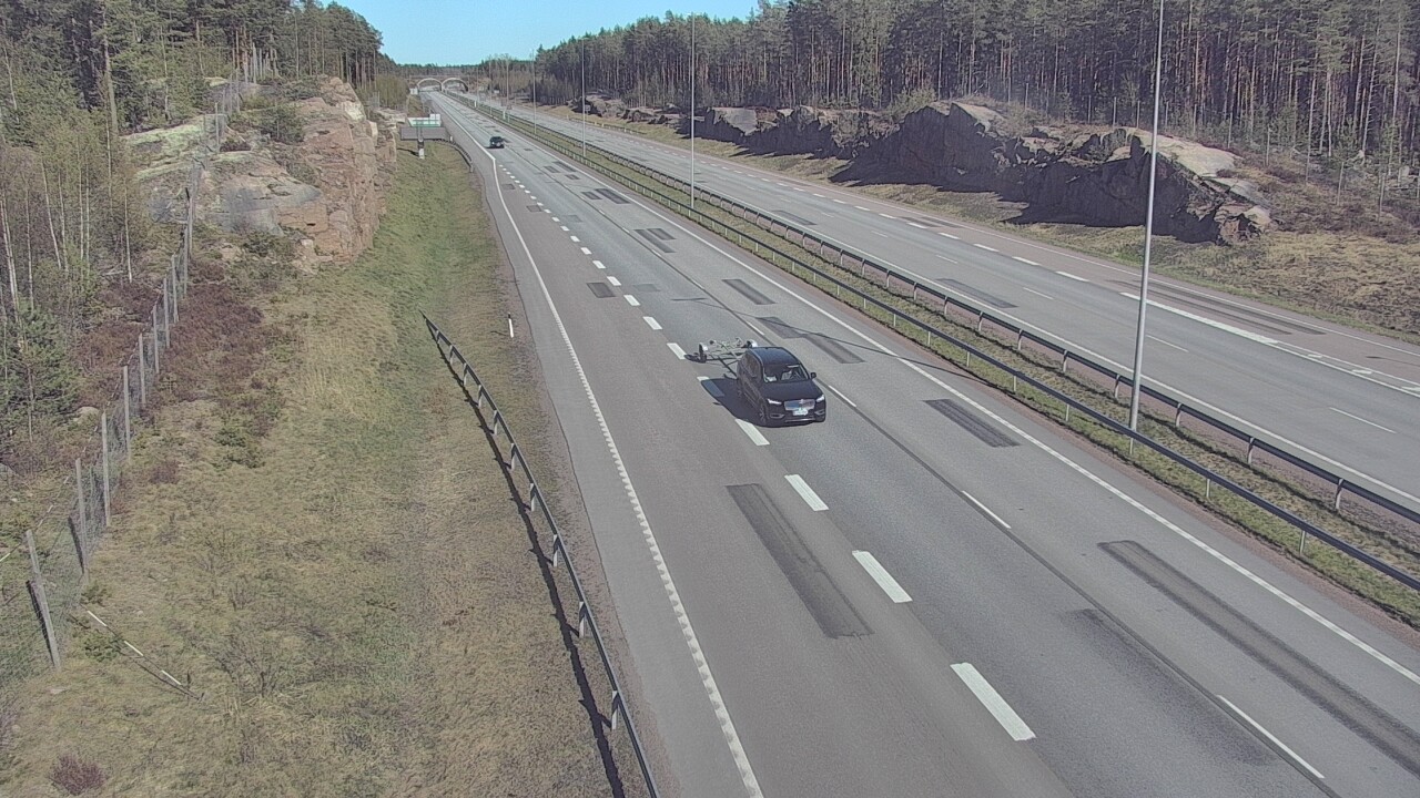 Weather Camera Image Väg 7 Pyttis Markkinamäki, öst, Pyhtää, Kymenlaakso