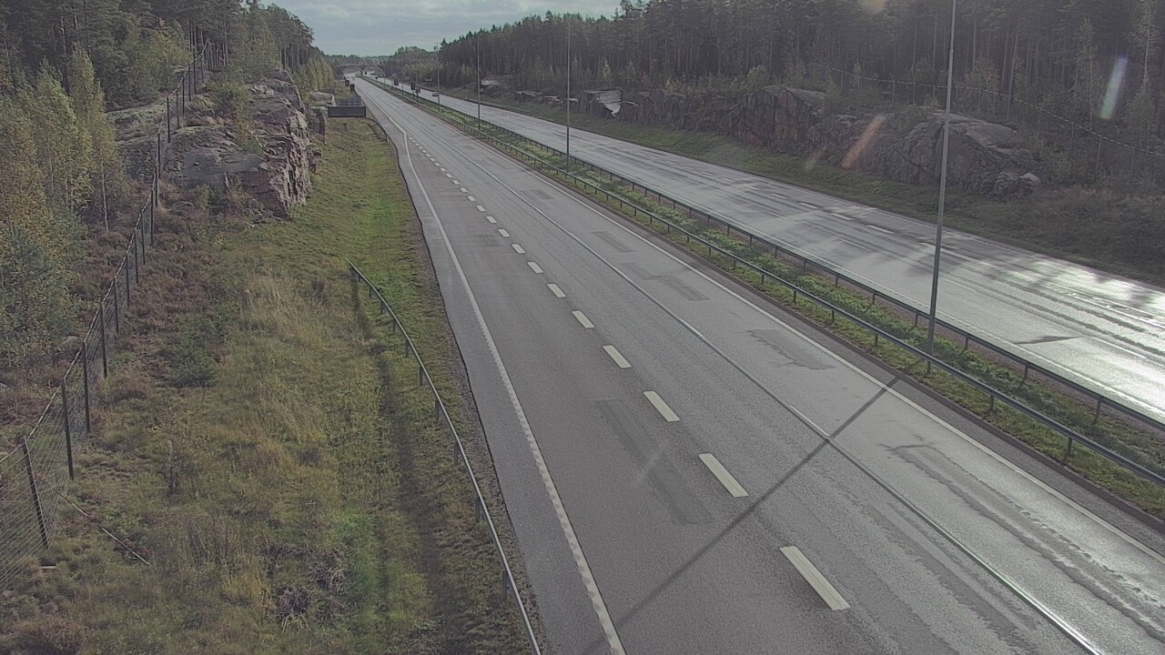 Weather Camera Image Väg 7 Pyttis Markkinamäki, öst, Pyhtää, Kymenlaakso