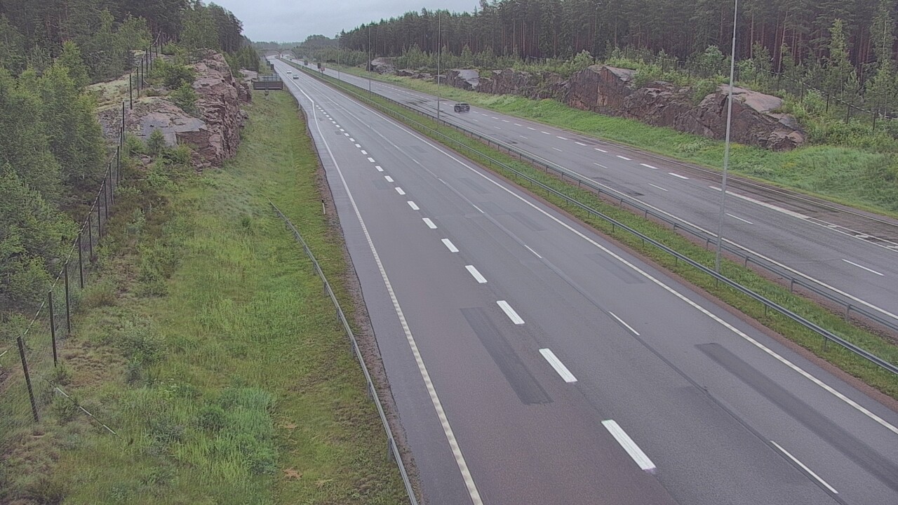 Weather Camera Image Väg 7 Pyttis Markkinamäki, öst, Pyhtää, Kymenlaakso