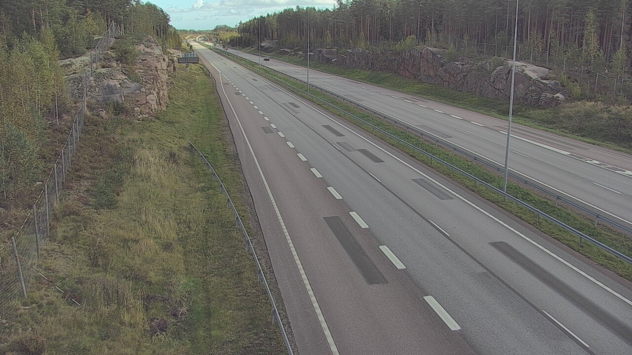 Weather Camera Image Väg 7 Pyttis Markkinamäki, öst, Pyhtää, Kymenlaakso