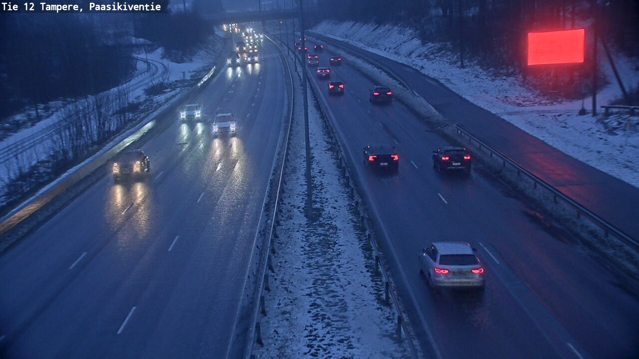 Weather Camera Image Road 12 Tampere, Paasikiventie, Tampere, Pirkanmaa