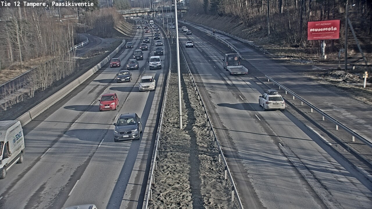 Weather Camera Image Väg 12 Tammerfors, Paasikiventie, Tampere, Pirkanmaa