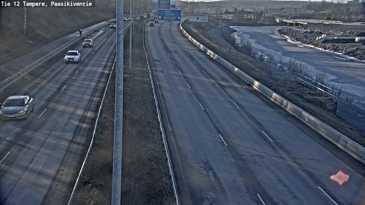 Weather Camera Image Väg 12 Tammerfors, Paasikiventie, Tampere, Pirkanmaa