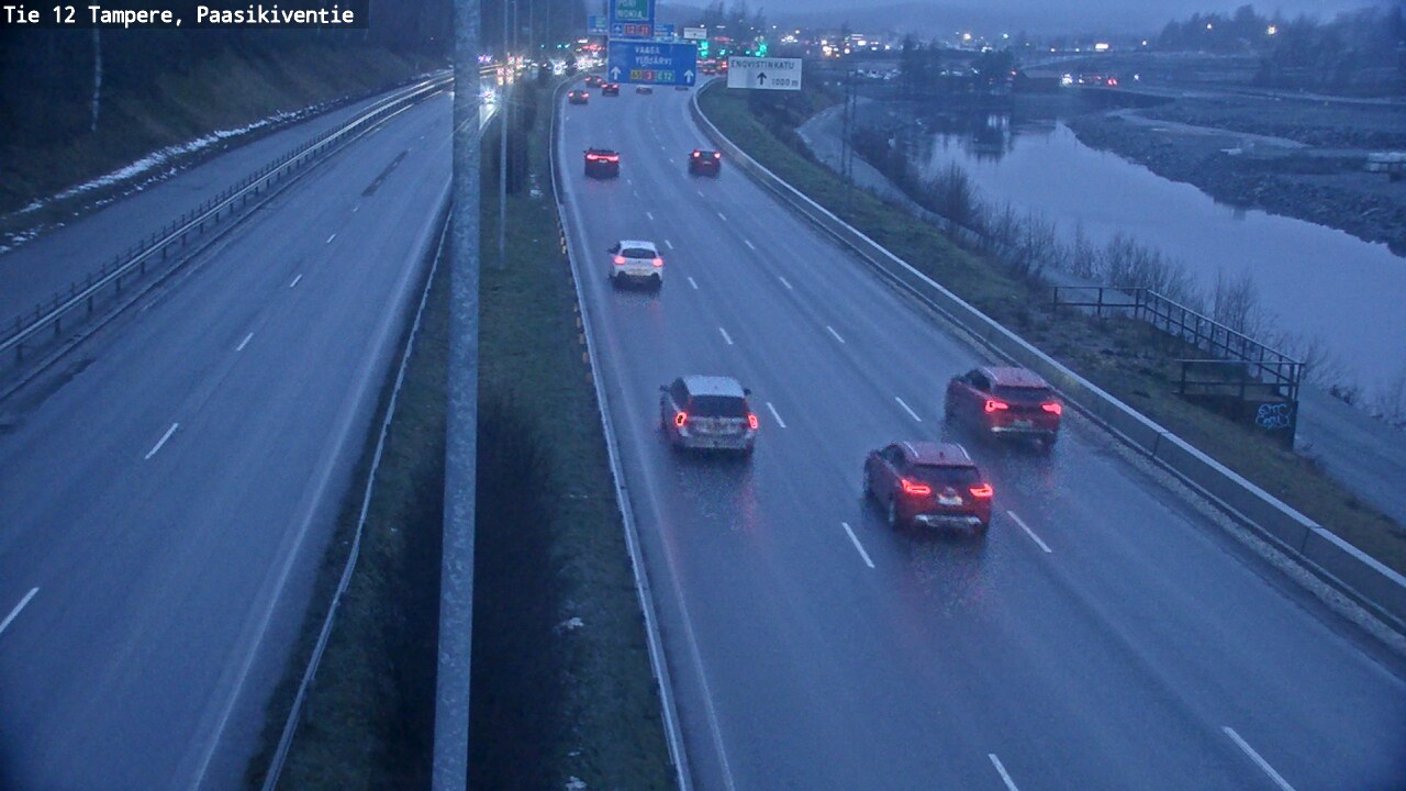Weather Camera Image Väg 12 Tammerfors, Paasikiventie, Tampere, Pirkanmaa