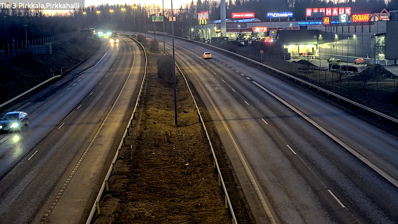 Weather Camera Image Road 3 Pirkkala, Pirkkahalli, Pirkkala, Pirkanmaa