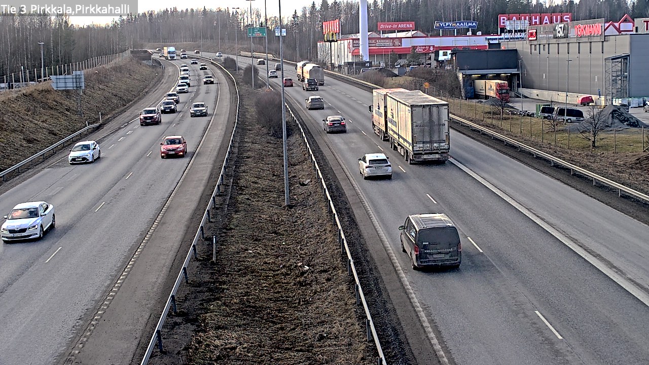 Weather Camera Image Väg 3 Birkala, Pirkkahalli, Pirkkala, Pirkanmaa