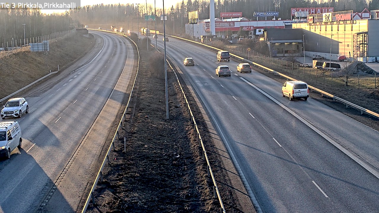 Weather Camera Image Road 3 Pirkkala, Pirkkahalli, Pirkkala, Pirkanmaa