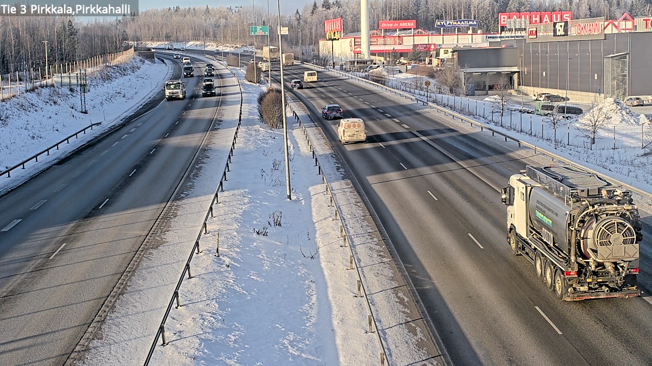 Weather Camera Image Väg 3 Birkala, Pirkkahalli, Pirkkala, Pirkanmaa