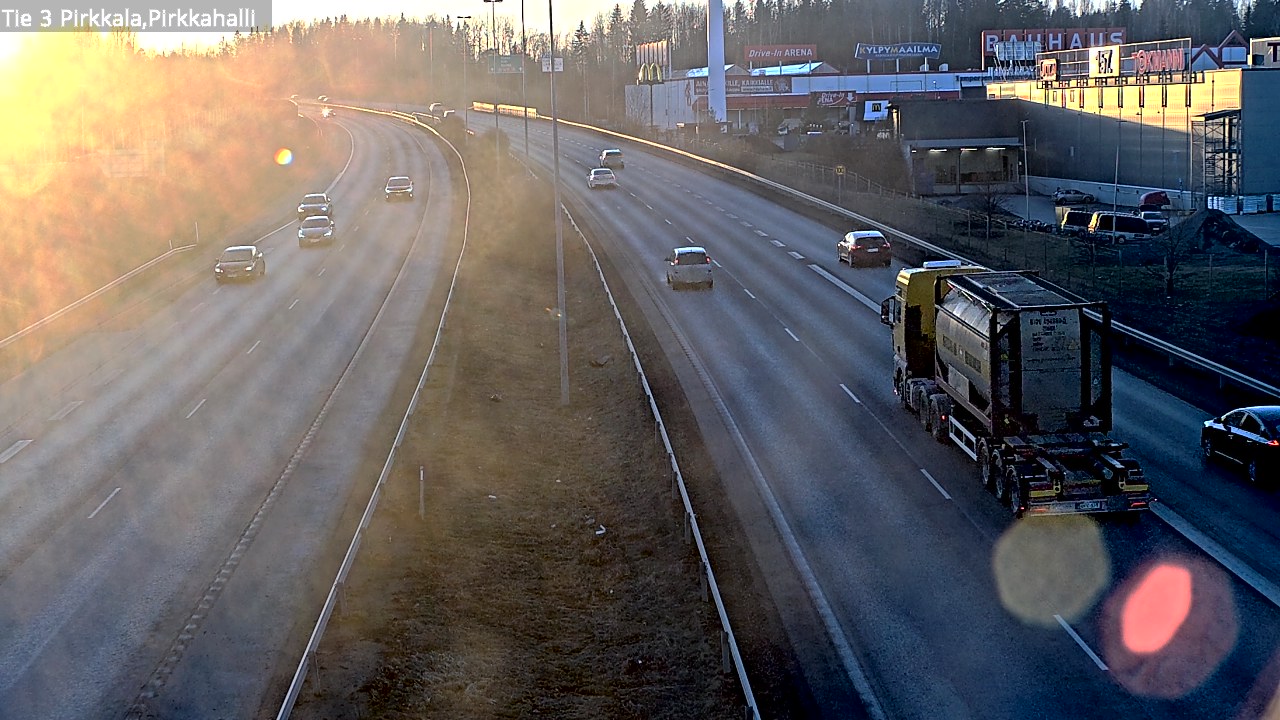 Weather Camera Image Road 3 Pirkkala, Pirkkahalli, Pirkkala, Pirkanmaa