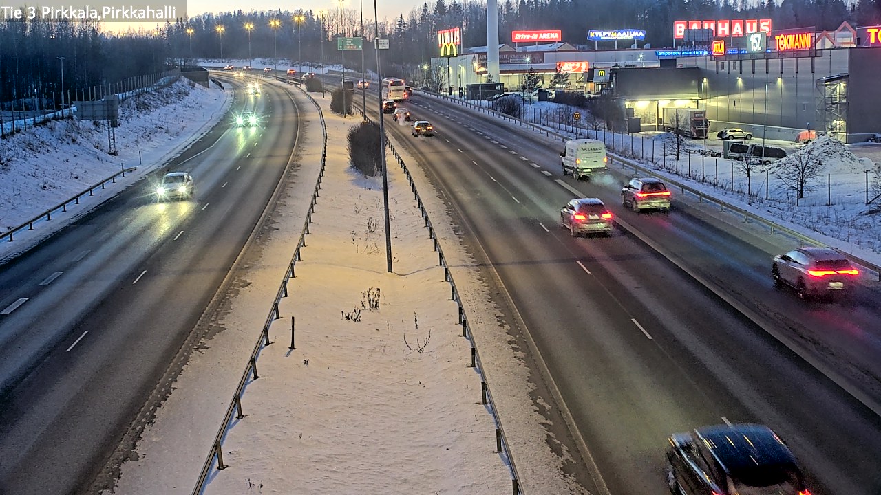 Weather Camera Image Road 3 Pirkkala, Pirkkahalli, Pirkkala, Pirkanmaa