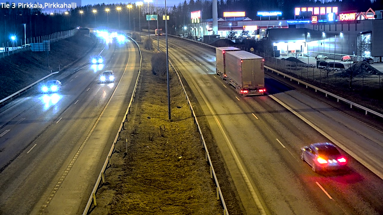 Weather Camera Image Road 3 Pirkkala, Pirkkahalli, Pirkkala, Pirkanmaa