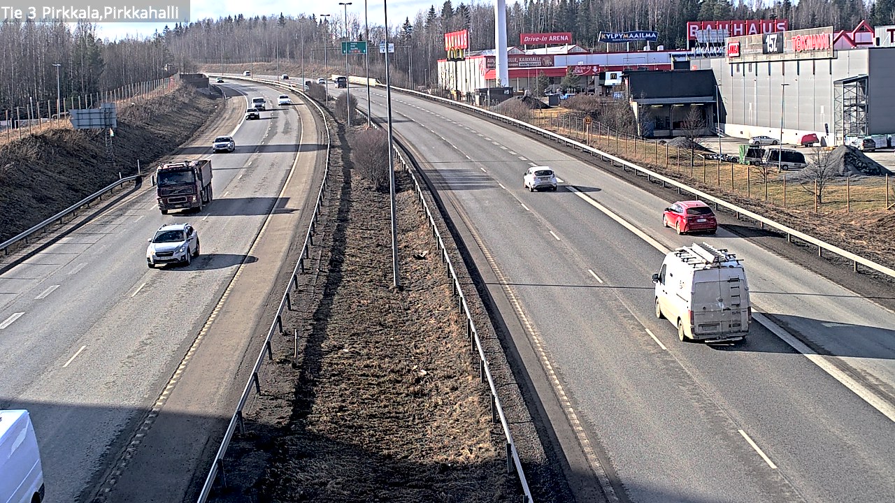 Weather Camera Image Väg 3 Birkala, Pirkkahalli, Pirkkala, Pirkanmaa