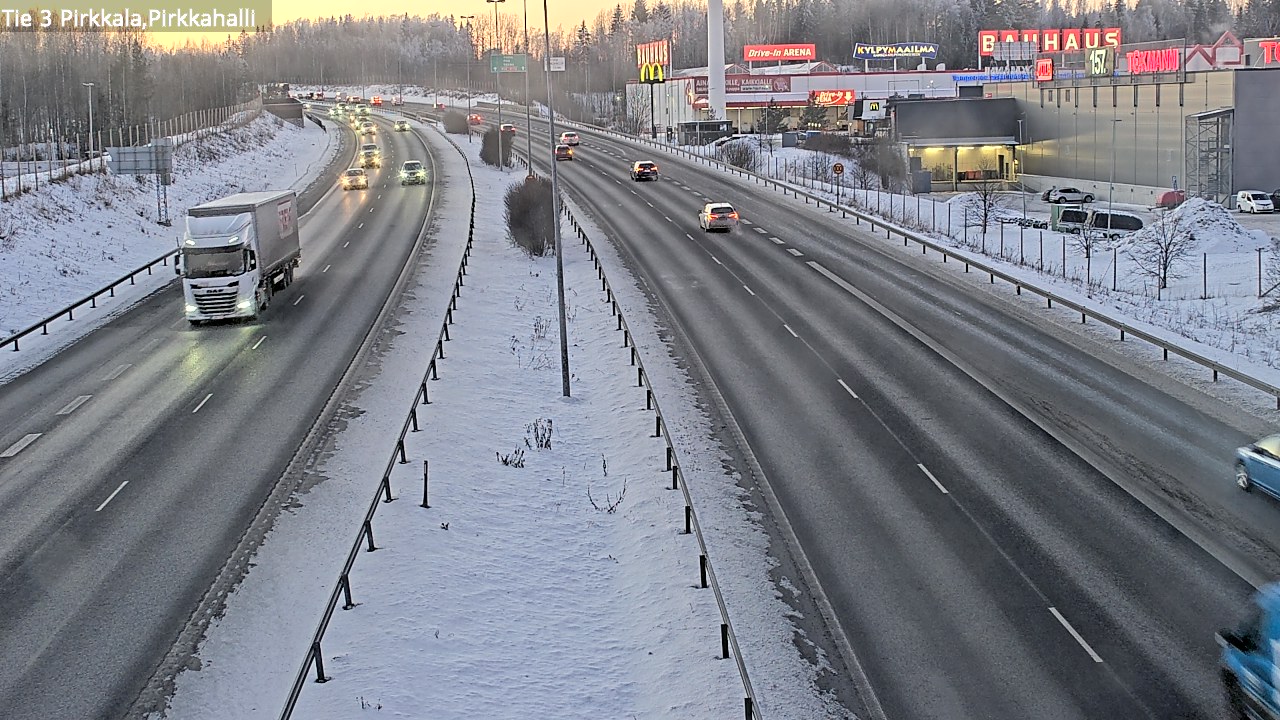 Weather Camera Image Road 3 Pirkkala, Pirkkahalli, Pirkkala, Pirkanmaa