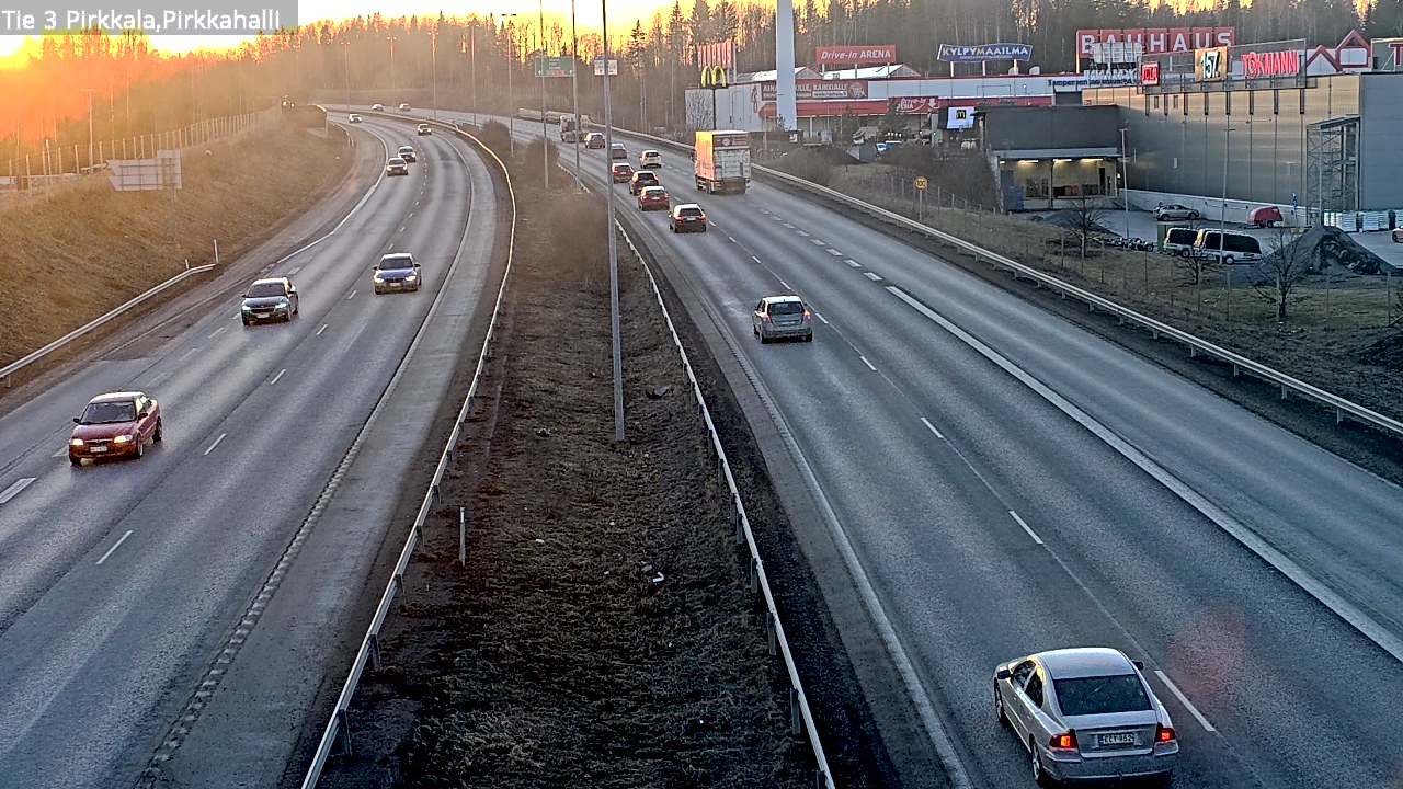 Weather Camera Image Road 3 Pirkkala, Pirkkahalli, Pirkkala, Pirkanmaa