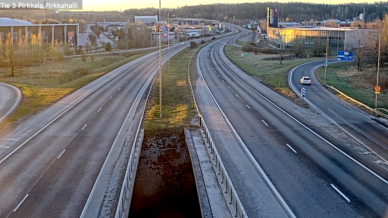 Weather Camera Image Road 3 Pirkkala, Pirkkahalli, Pirkkala, Pirkanmaa