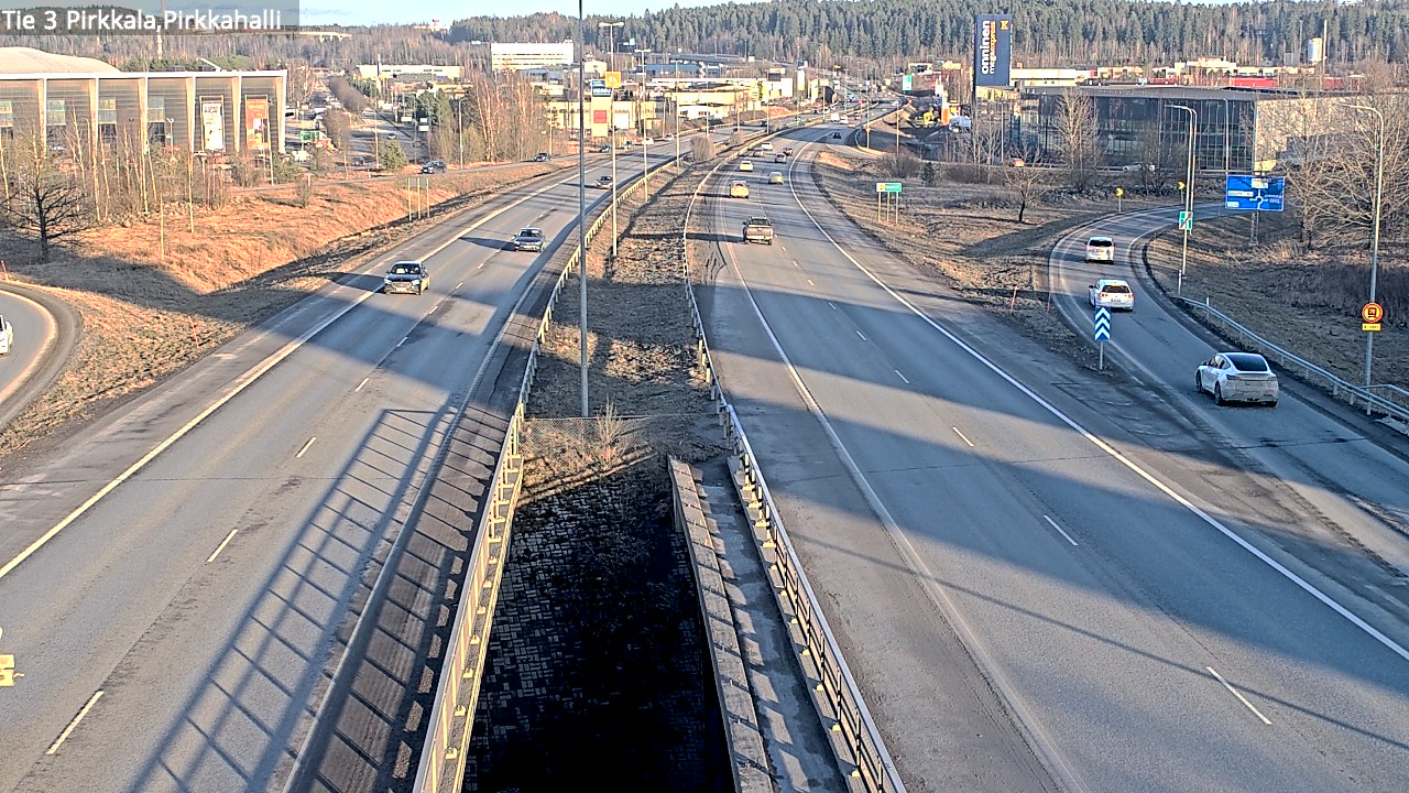 Weather Camera Image Väg 3 Birkala, Pirkkahalli, Pirkkala, Pirkanmaa