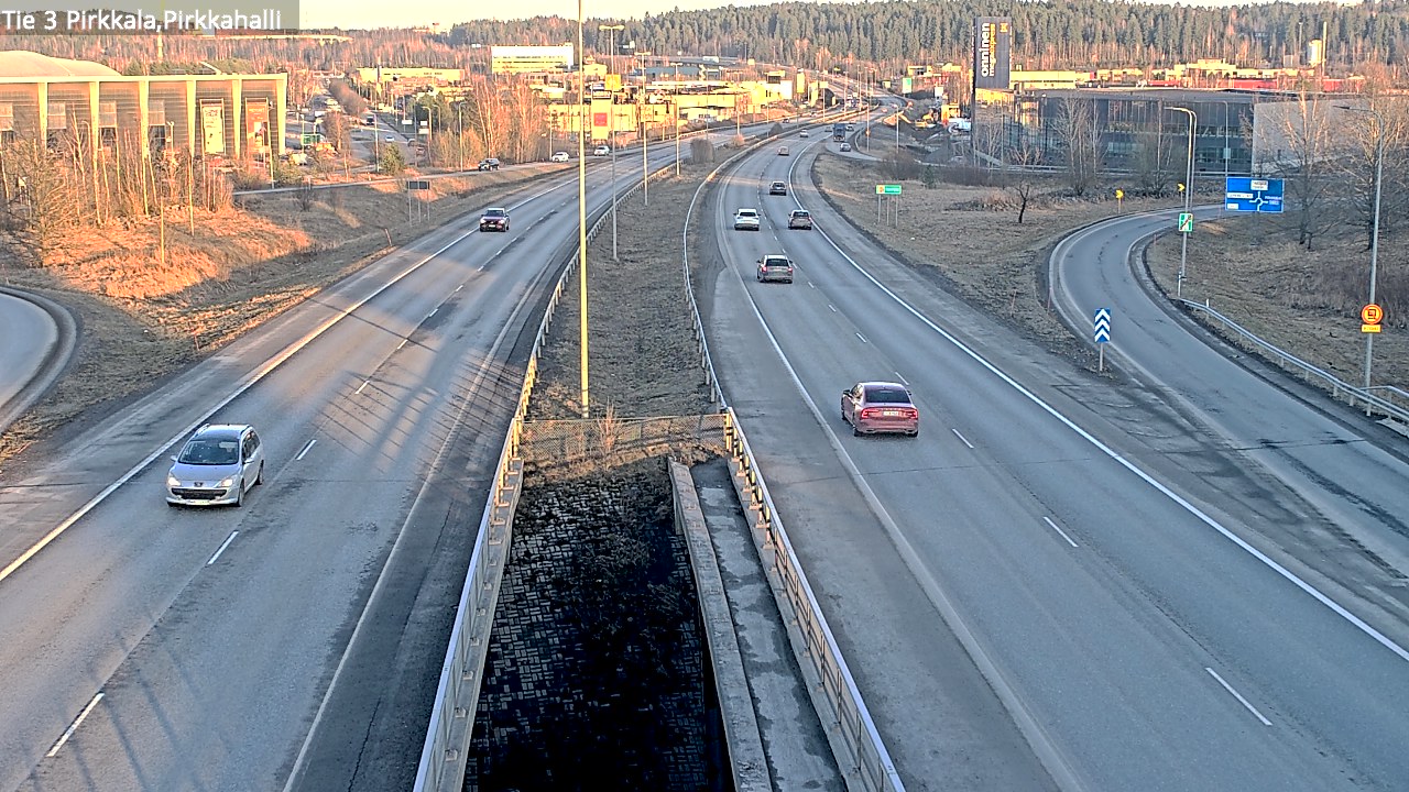 Weather Camera Image Väg 3 Birkala, Pirkkahalli, Pirkkala, Pirkanmaa