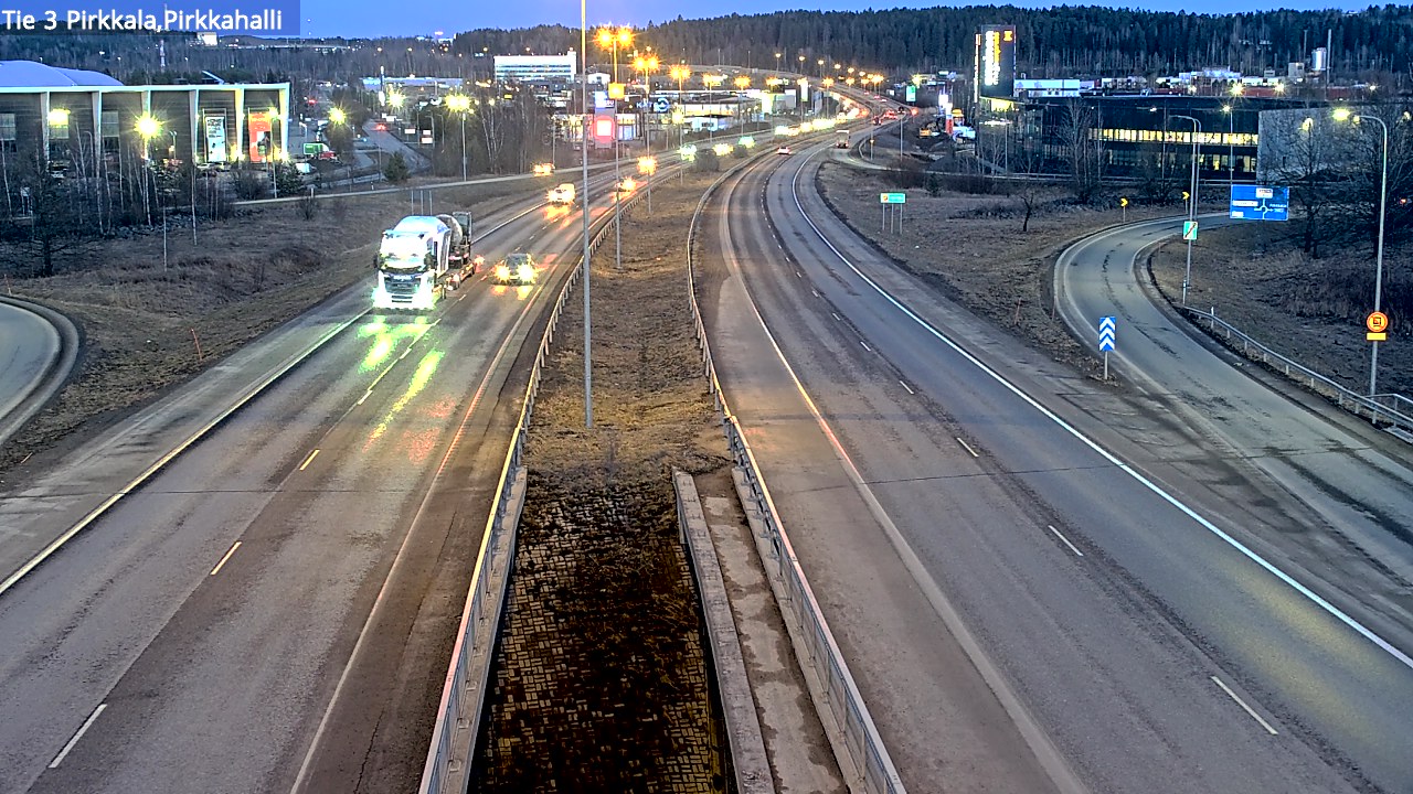 Weather Camera Image Väg 3 Birkala, Pirkkahalli, Pirkkala, Pirkanmaa