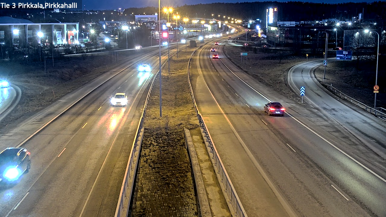Weather Camera Image Väg 3 Birkala, Pirkkahalli, Pirkkala, Pirkanmaa