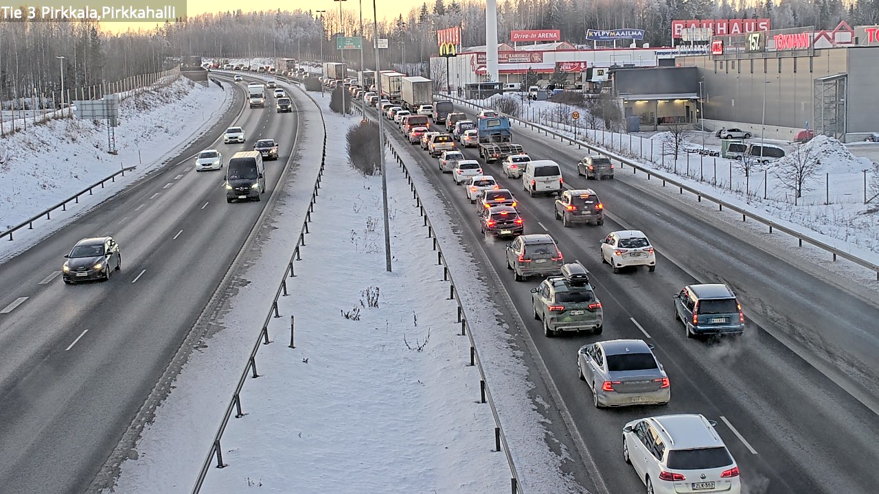 Weather Camera Image Road 3 Pirkkala, Pirkkahalli, Pirkkala, Pirkanmaa