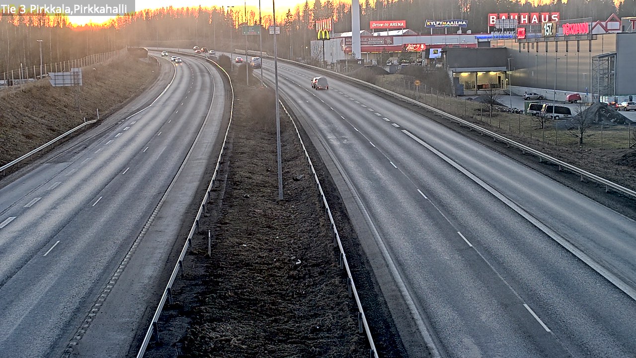 Weather Camera Image Road 3 Pirkkala, Pirkkahalli, Pirkkala, Pirkanmaa