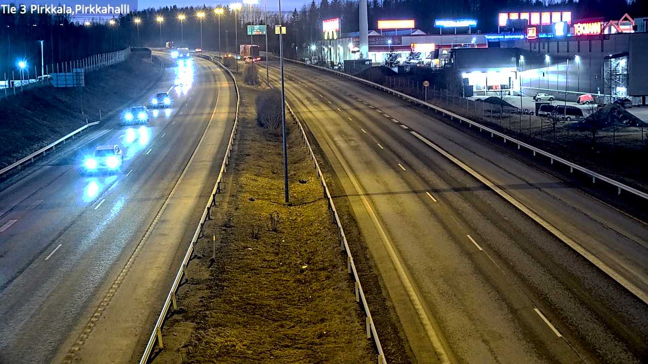 Weather Camera Image Road 3 Pirkkala, Pirkkahalli, Pirkkala, Pirkanmaa