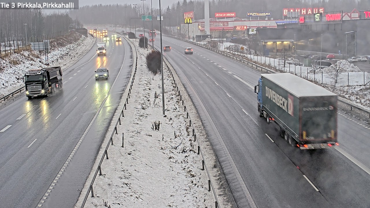 Weather Camera Image Väg 3 Birkala, Pirkkahalli, Pirkkala, Pirkanmaa