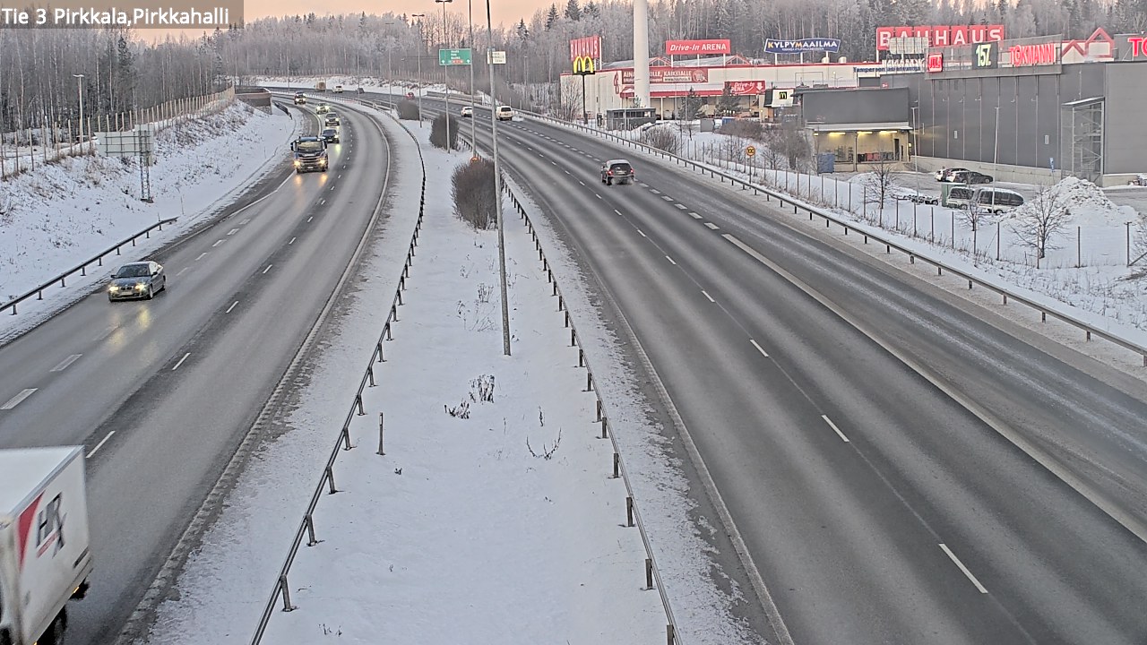 Weather Camera Image Väg 3 Birkala, Pirkkahalli, Pirkkala, Pirkanmaa