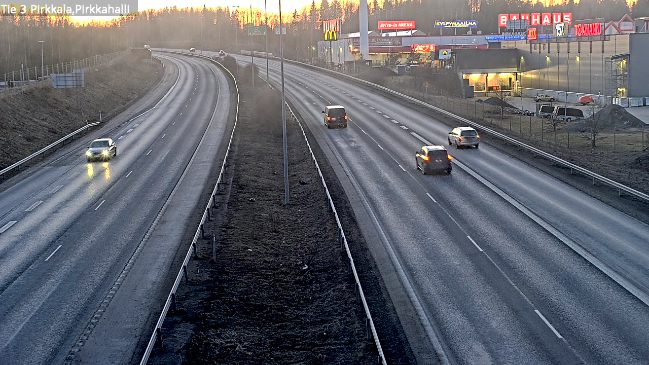 Weather Camera Image Road 3 Pirkkala, Pirkkahalli, Pirkkala, Pirkanmaa
