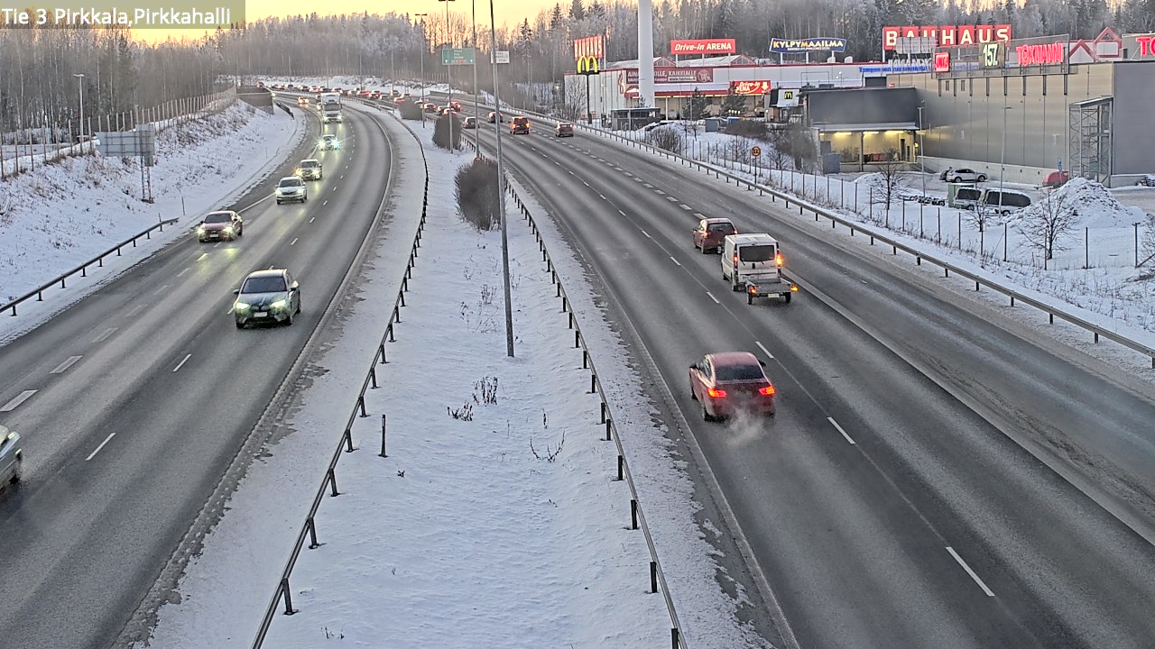 Weather Camera Image Road 3 Pirkkala, Pirkkahalli, Pirkkala, Pirkanmaa