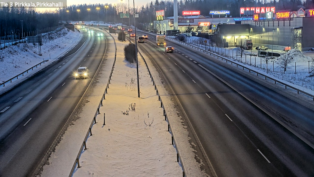 Weather Camera Image Road 3 Pirkkala, Pirkkahalli, Pirkkala, Pirkanmaa