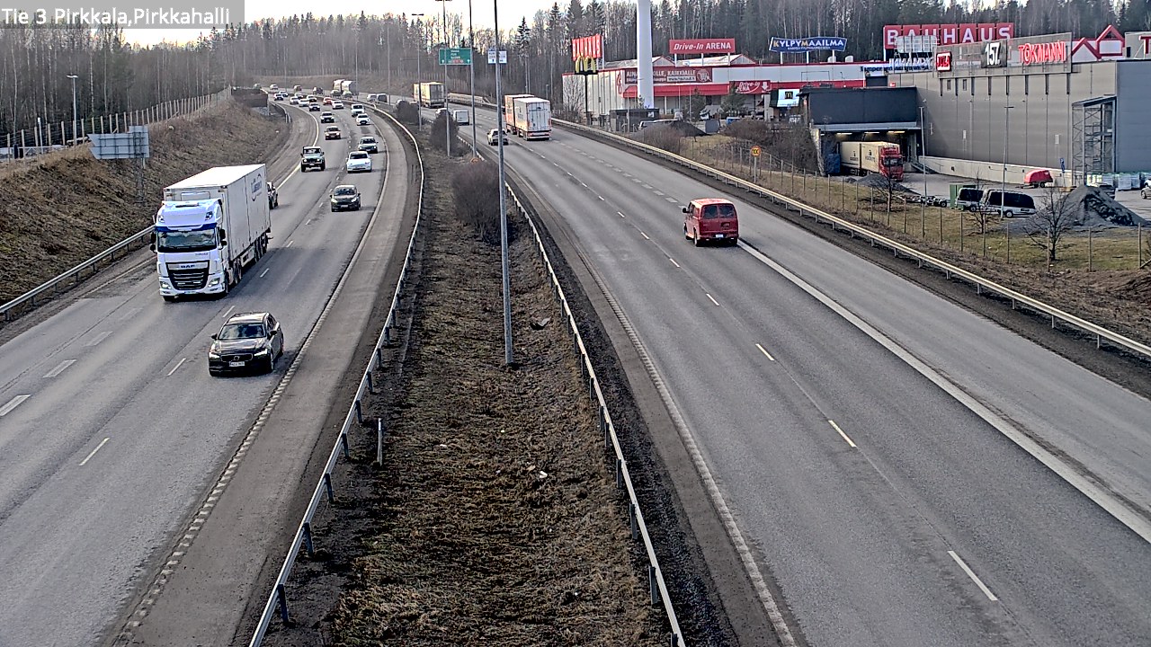 Weather Camera Image Väg 3 Birkala, Pirkkahalli, Pirkkala, Pirkanmaa