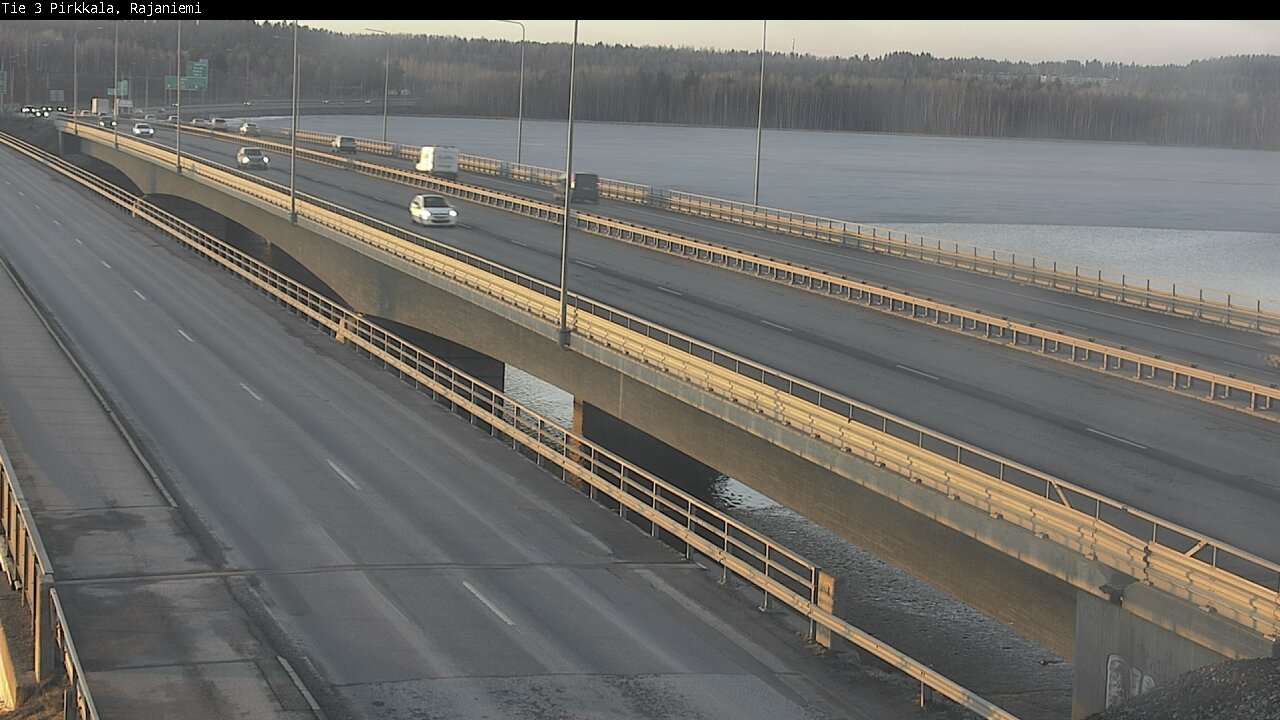 Weather Camera Image Väg 3 Birkala, Rajaniemi, Pirkkala, Pirkanmaa
