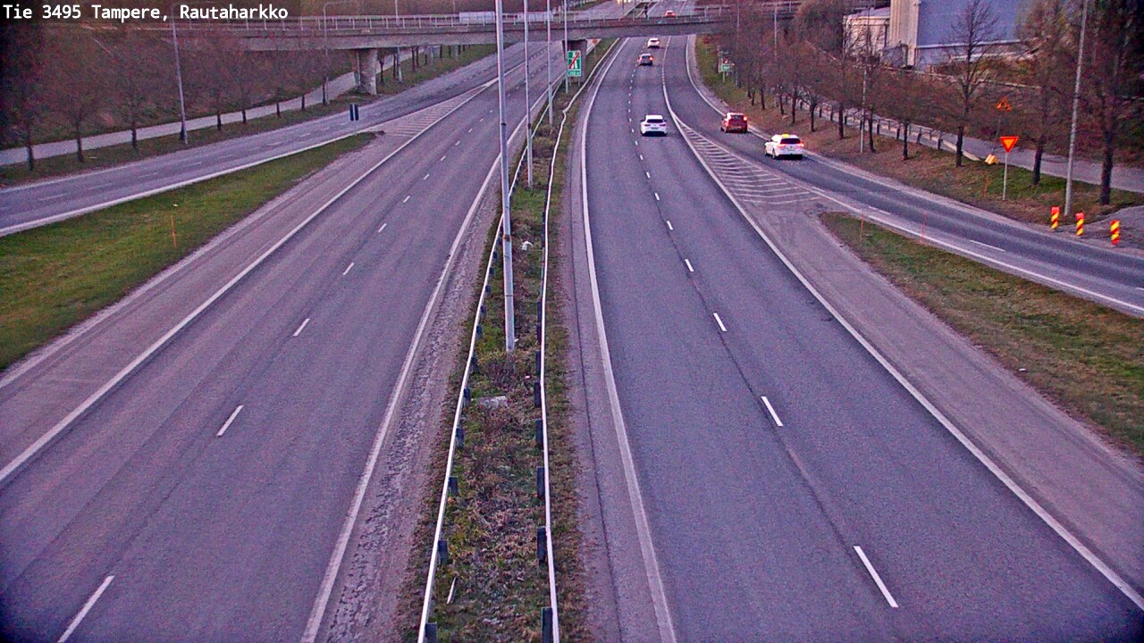 Weather Camera Image Road 3495 Tampere, Rautaharkko, Tampere, Pirkanmaa